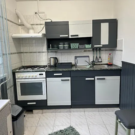 Csokonai Apartament Szolnok